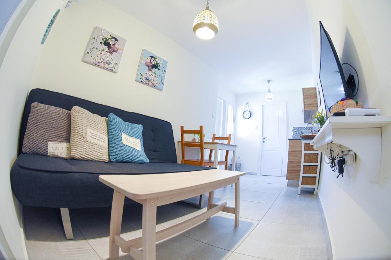 Sunshine Suite Boutique Only 5 Min Walk To The Beach - By Seaelo Ейлат Екстериор снимка