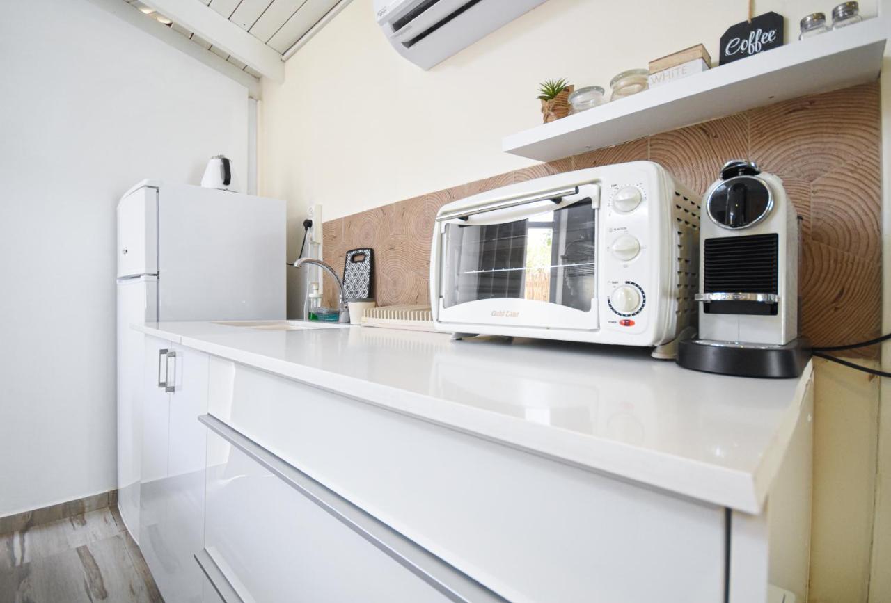Sunshine Suite Boutique Only 5 Min Walk To The Beach - By Seaelo Ейлат Екстериор снимка